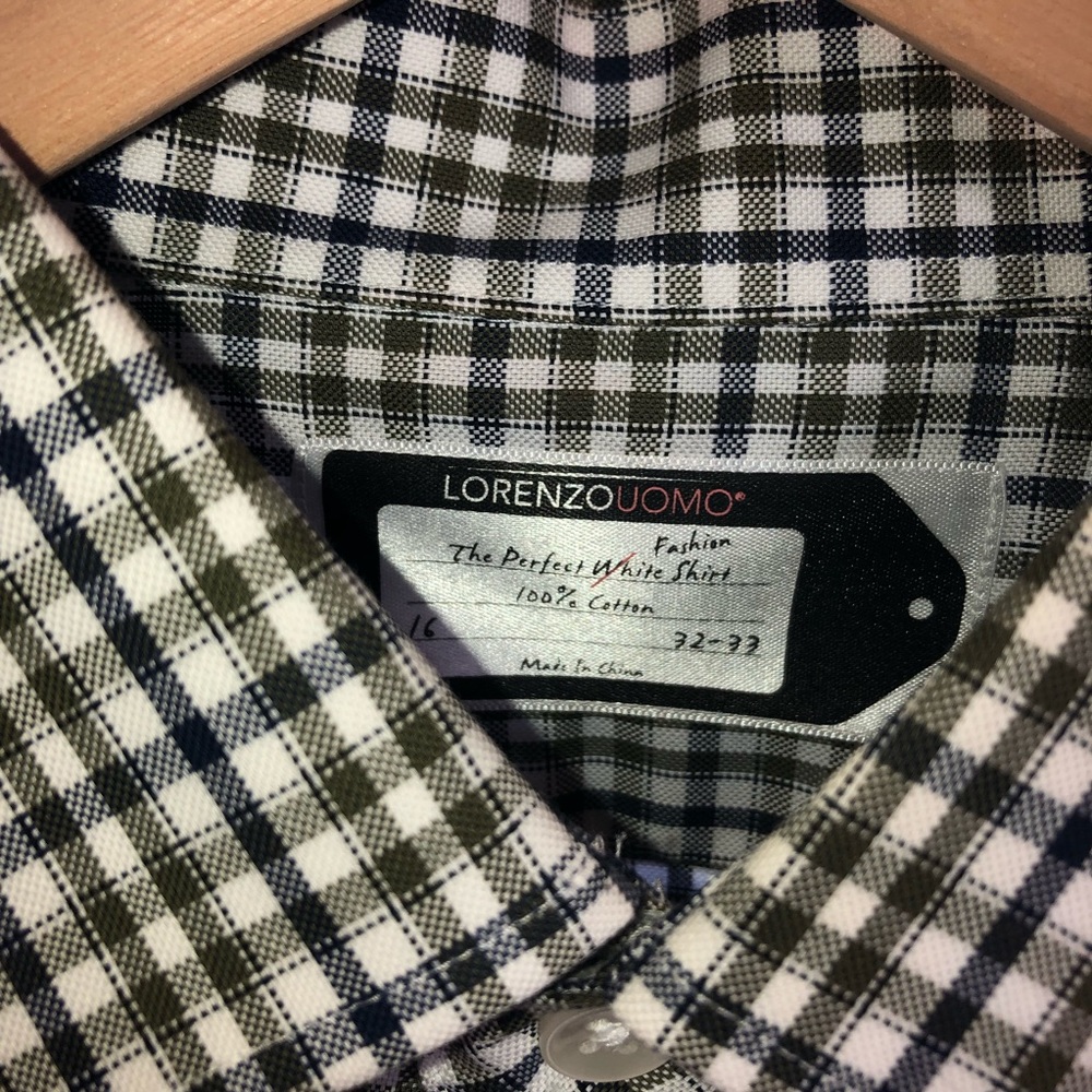 Pristine Lorenzo Uomo checkered button-down